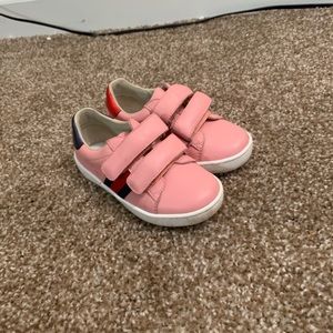 Gucci toddler sneaker size 24